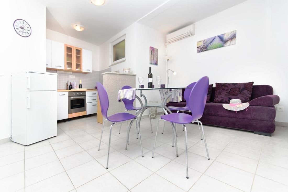 Apartment Jana Makarska